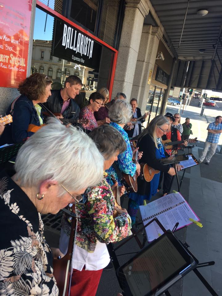 2016 10 14 BUG at Bus stop 1 Ballarat Songways festival